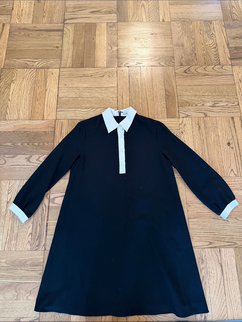 Alice + Olivia Black Long Sleeve Dress with White Contrast Collar